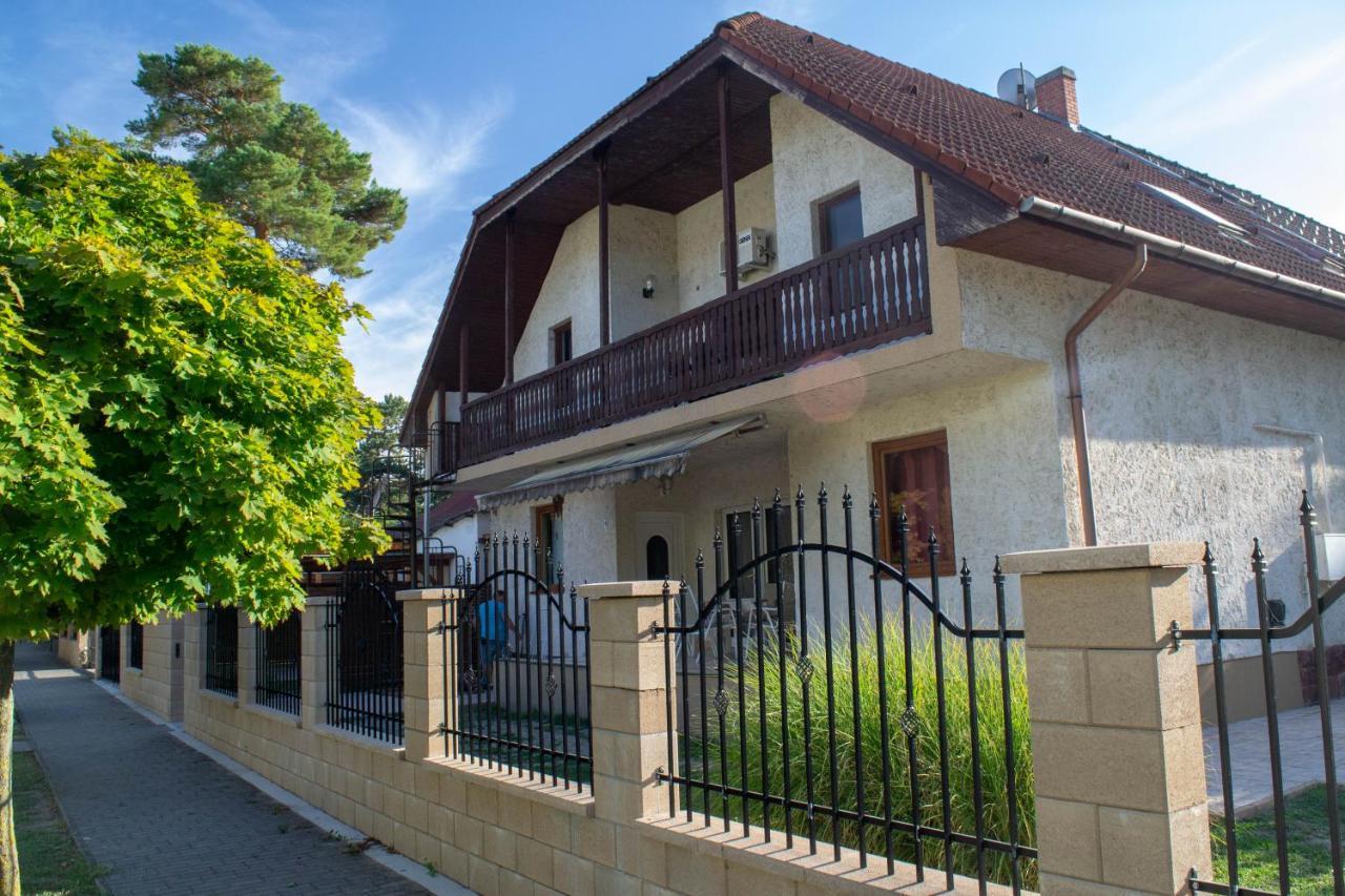 Zsolnay Apartman Σίοφοκ Εξωτερικό φωτογραφία